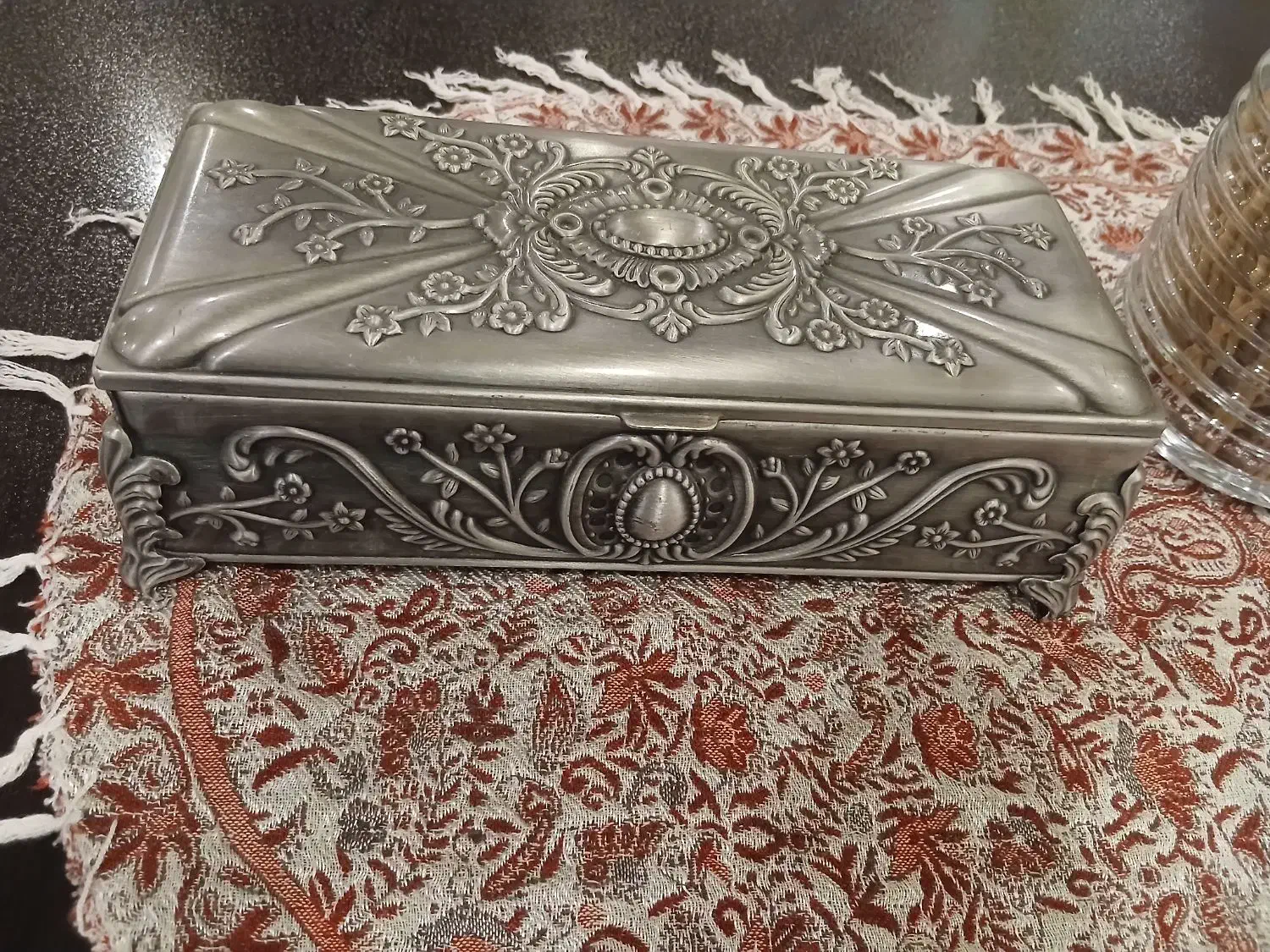 جاکاردی نو|ظروف سرو و پذیرایی|مینودشت, |دیوار