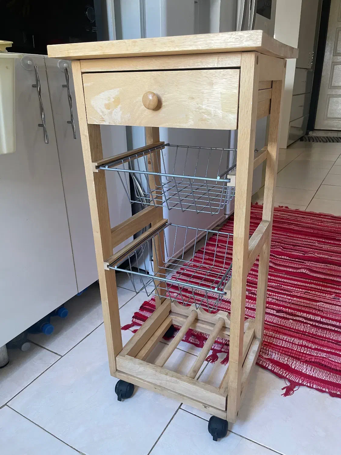 نظم دهنده|آب‌چکان و نظم‌دهنده ظروف|پردیس, فاز ۱۱|دیوار