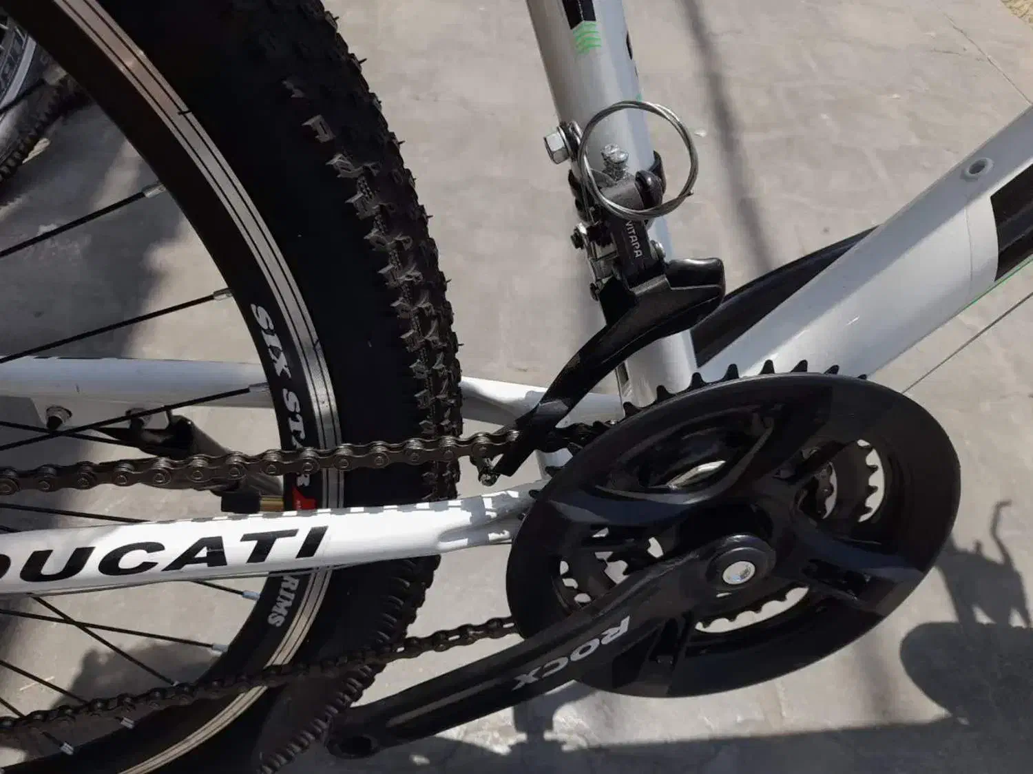 دوچرخه۲۶کوهستان۲۱دنده کلاجدار دوشاخ کمک دار دوکاتی|دوچرخه، اسکیت، اسکوتر|یزد, |دیوار