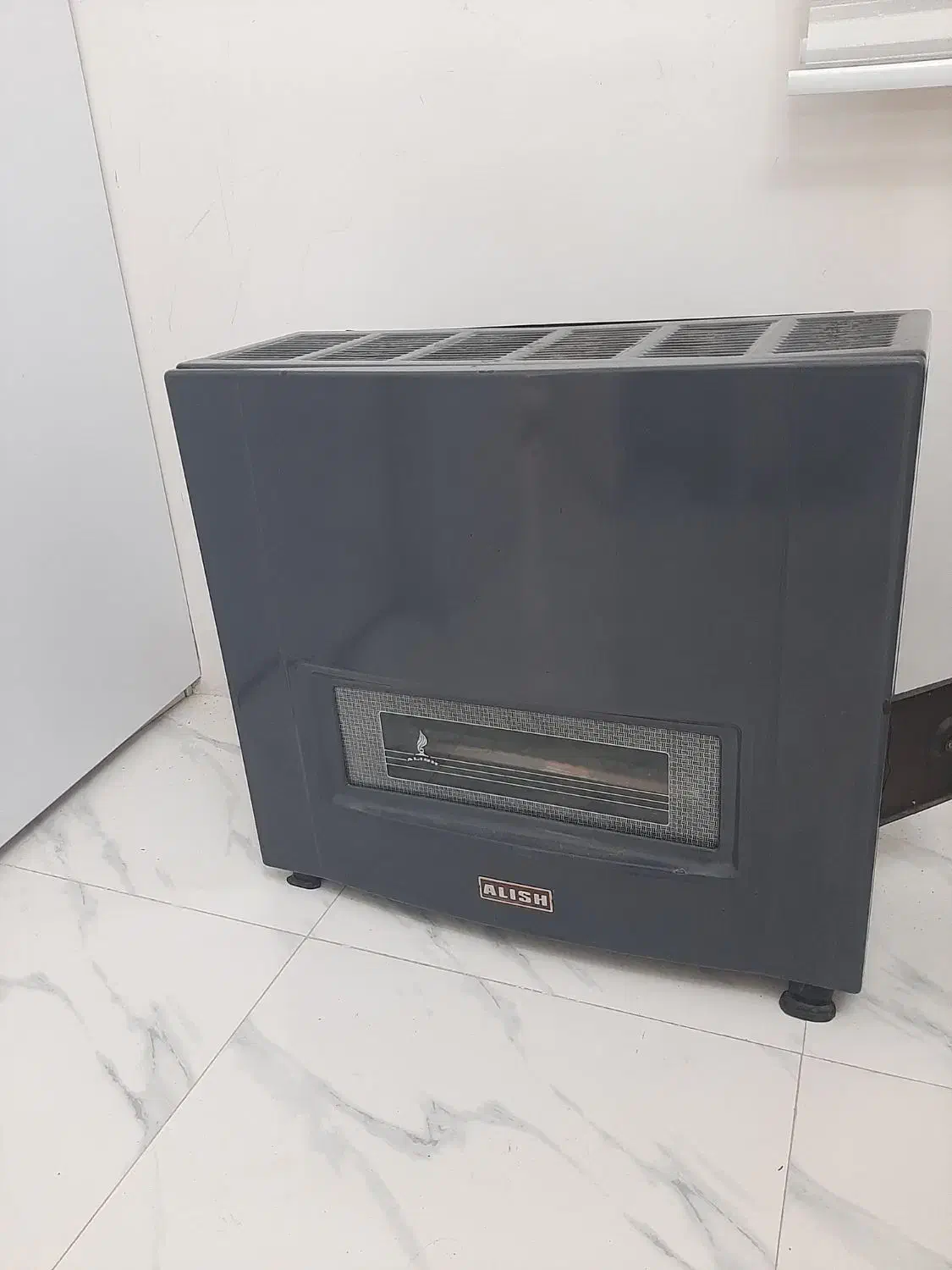 بخاری گازی برند آلیش گاز مدل ۳۰۰۰۰رنگ طوسی|بخاری، هیتر، شومینه|رشت, ولکس|دیوار