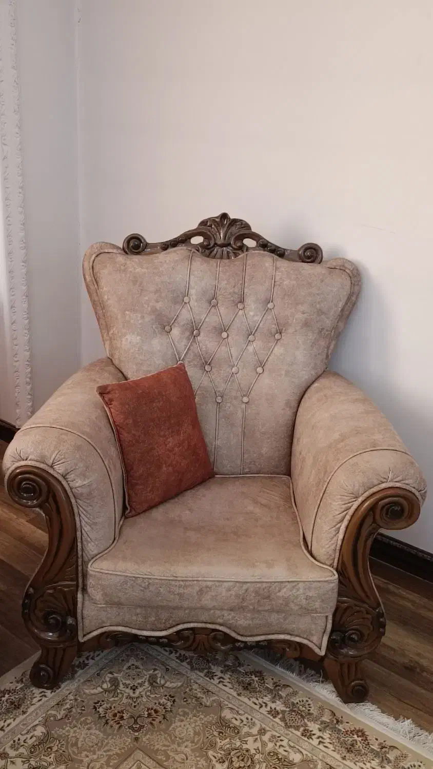 مبلمان|مبلمان خانگی و میز عسلی|کرج, اصفهانی‌ها|دیوار