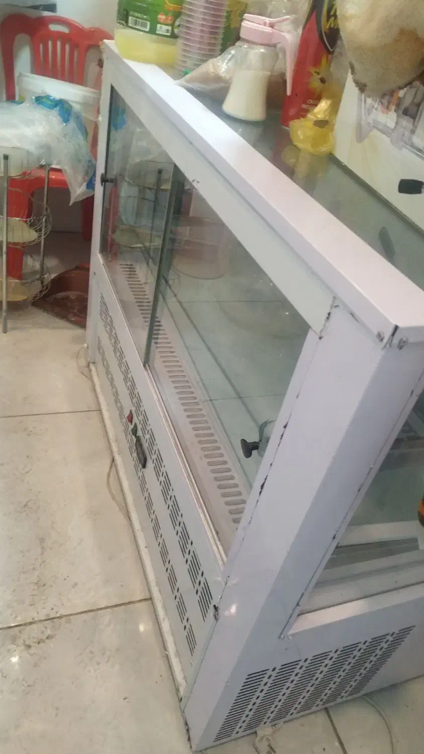 شوکیک یخچال خنک کننده|کافیشاپ و رستوران|مرودشت, دولت آباد|دیوار