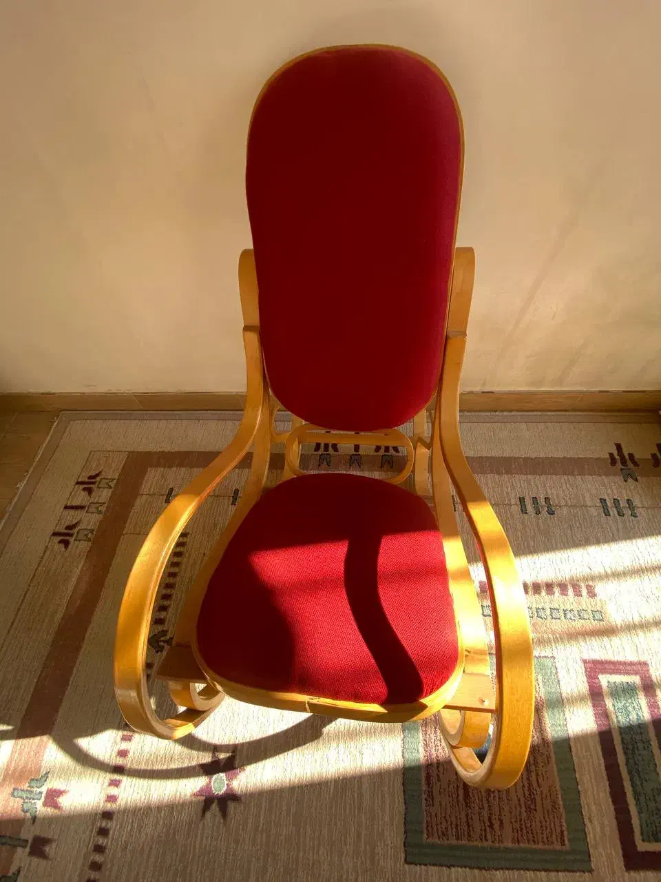 صندلی راک|صندلی و نیمکت|کرج, باغستان|دیوار