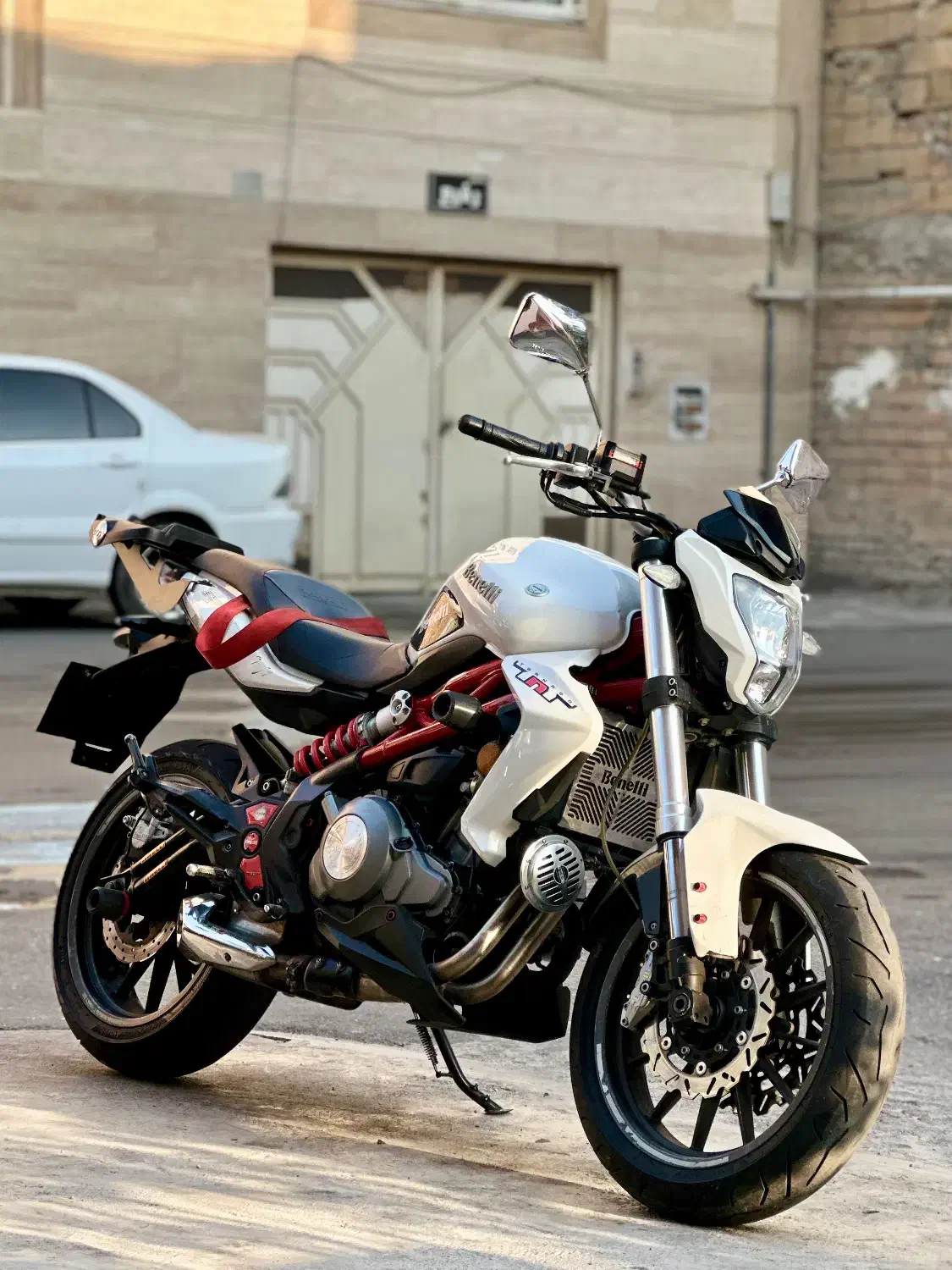 بنلی ۳۰۰ مدل ۹۶کم کارکرد|موتورسیکلت|گرگان, |دیوار