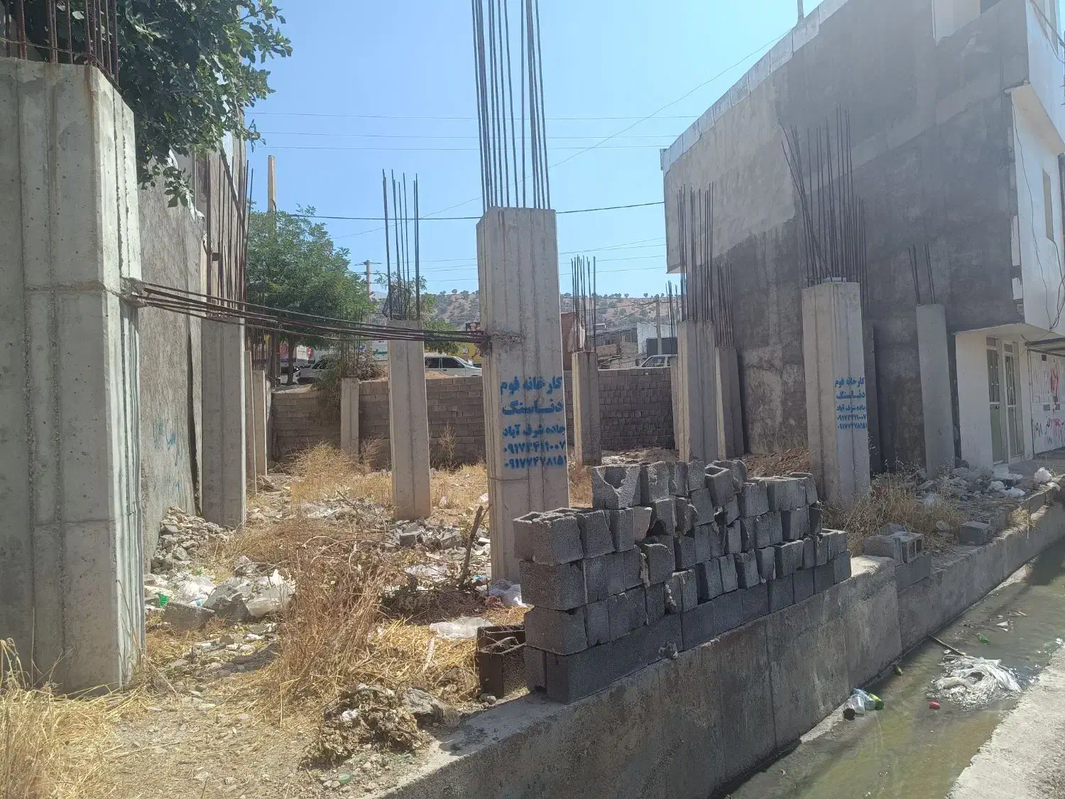 نیازمند دو نفر سقف و ستون کار|استخدام صنعتی، فنی، مهندسی|یاسوج, |دیوار