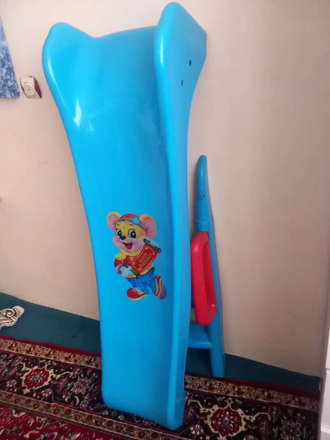 سرسره|اسباب‌‌بازی|خوی, |دیوار