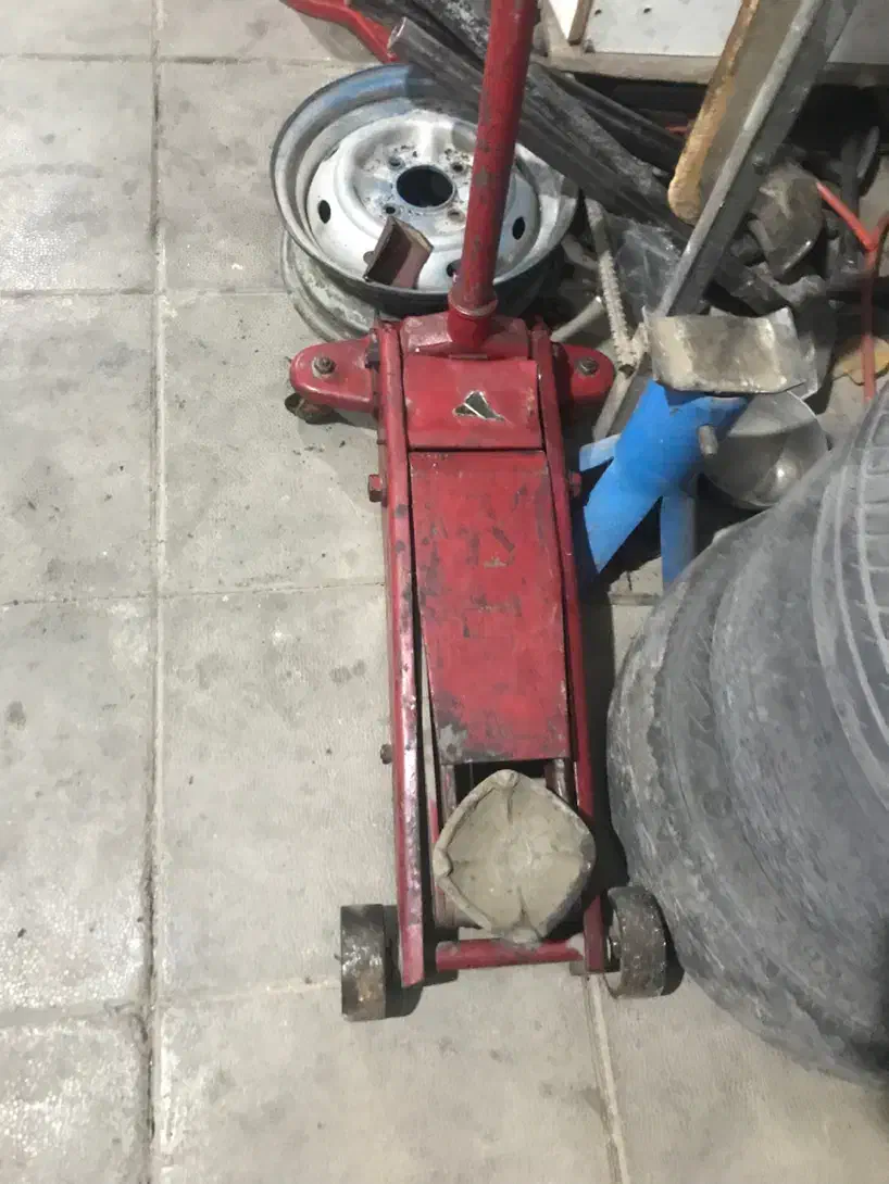 جک سوسماری و پرس دستی سالم|ابزارآلات|شال, |دیوار