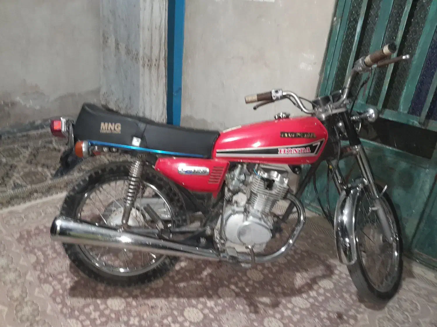 فروشی ۳۵|موتورسیکلت|خان ببین, |دیوار