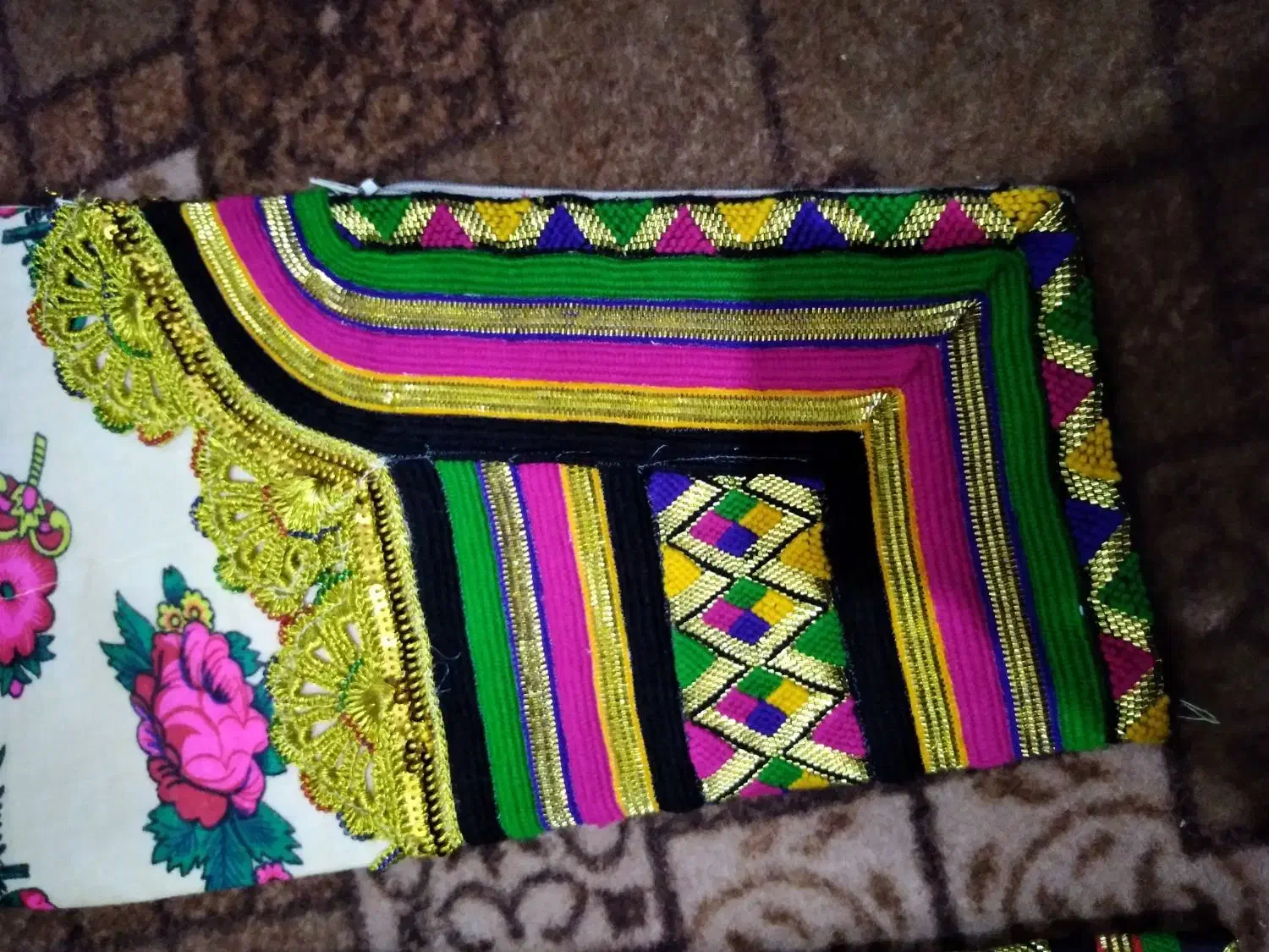 دوخت انواع وسایل شلوار بندری باقیمت خیل مناسب|لباس|بندرعباس, |دیوار