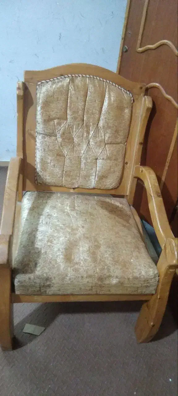 مبل 7 نفره|مبلمان خانگی و میز عسلی|رشت, باهنر|دیوار