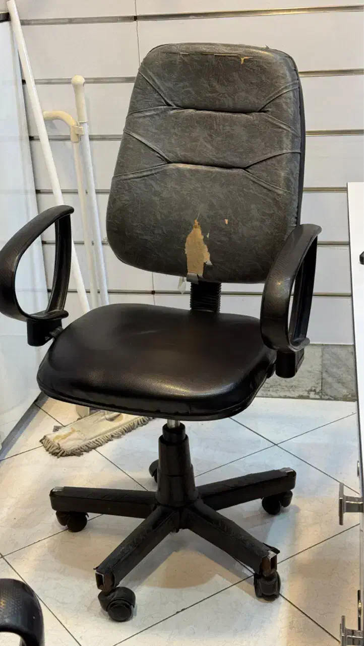 صندلی|صندلی و نیمکت|شیراز, گود عربان|دیوار