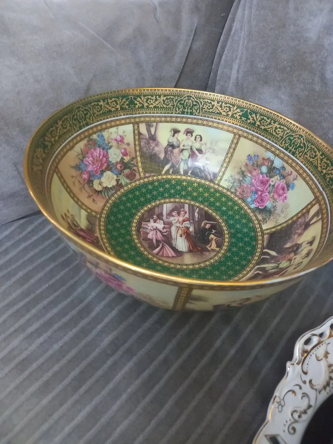 قاب و قدح قدیمی|کلکسیون اشیاء عتیقه|اندیشه, اندیشه فاز ۳|دیوار