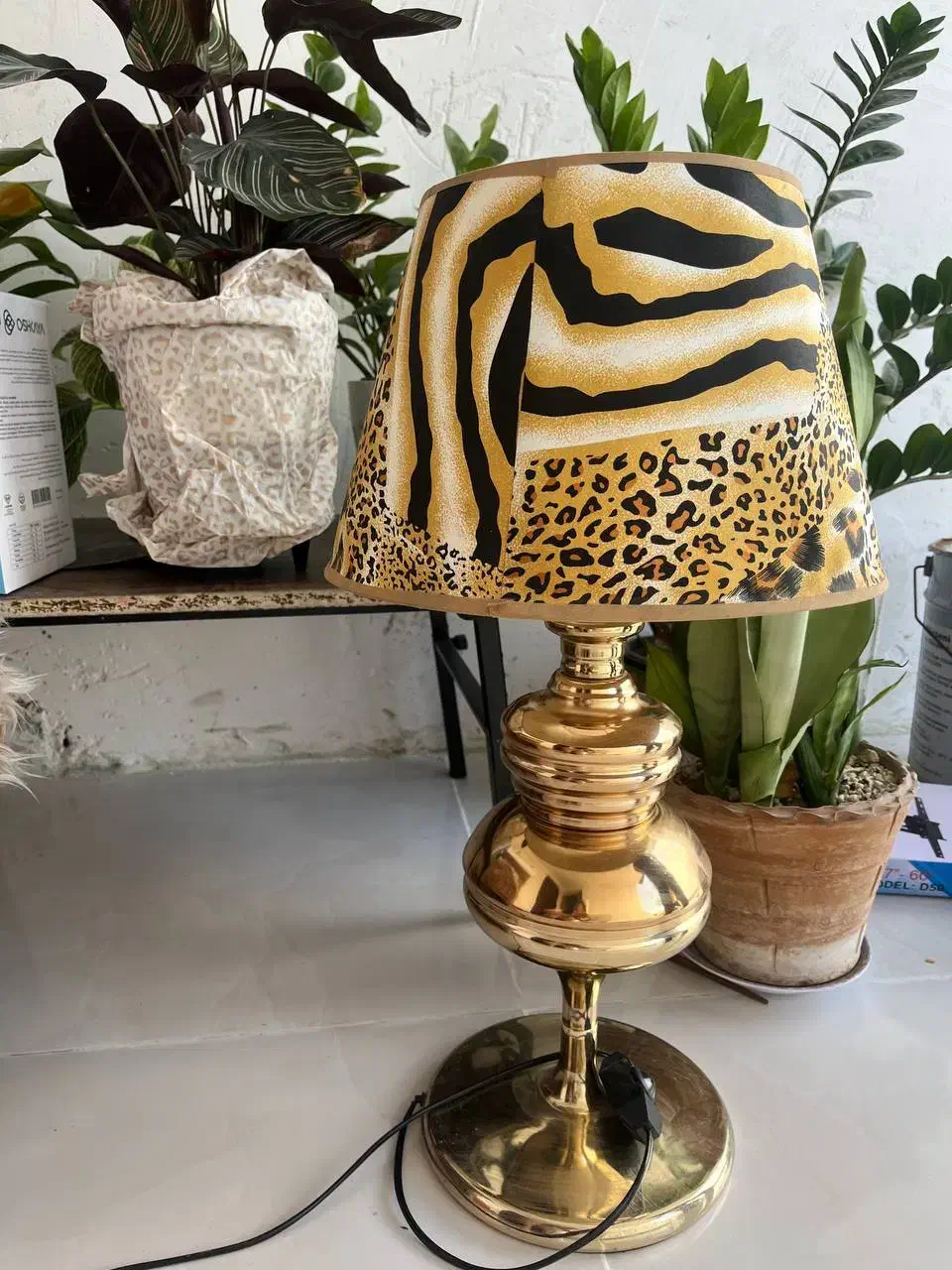 آواژور|چراغ خواب و آباژور|تنکابن, |دیوار