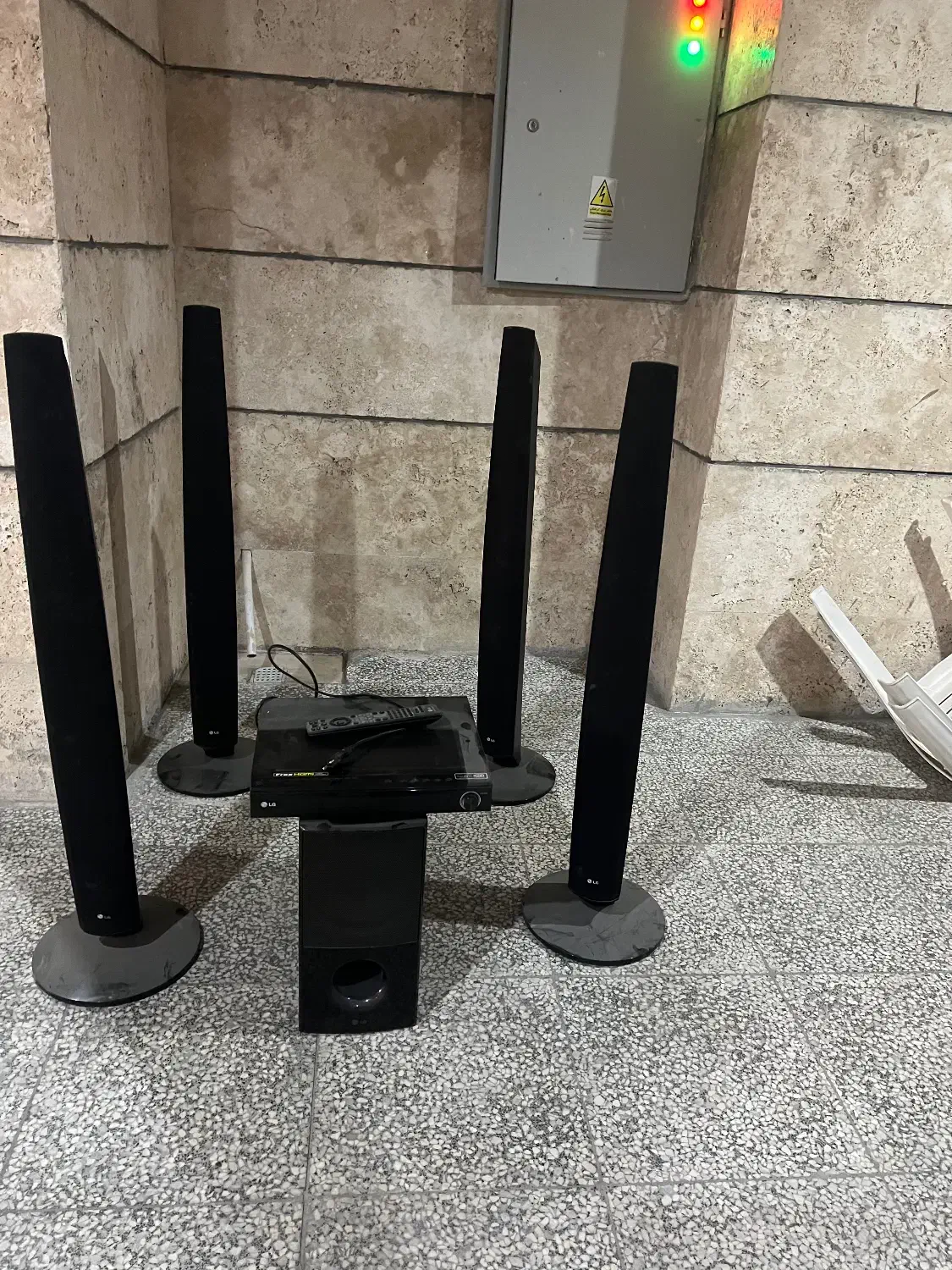 سینمای خانگی الی جی|سیستم صوتی خانگی|شیراز, قدوسی شرقی|دیوار