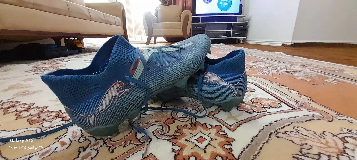 فروش فوری کفش میخی مخصوص چمن|کیف، کفش، کمربند|رامیان, |دیوار