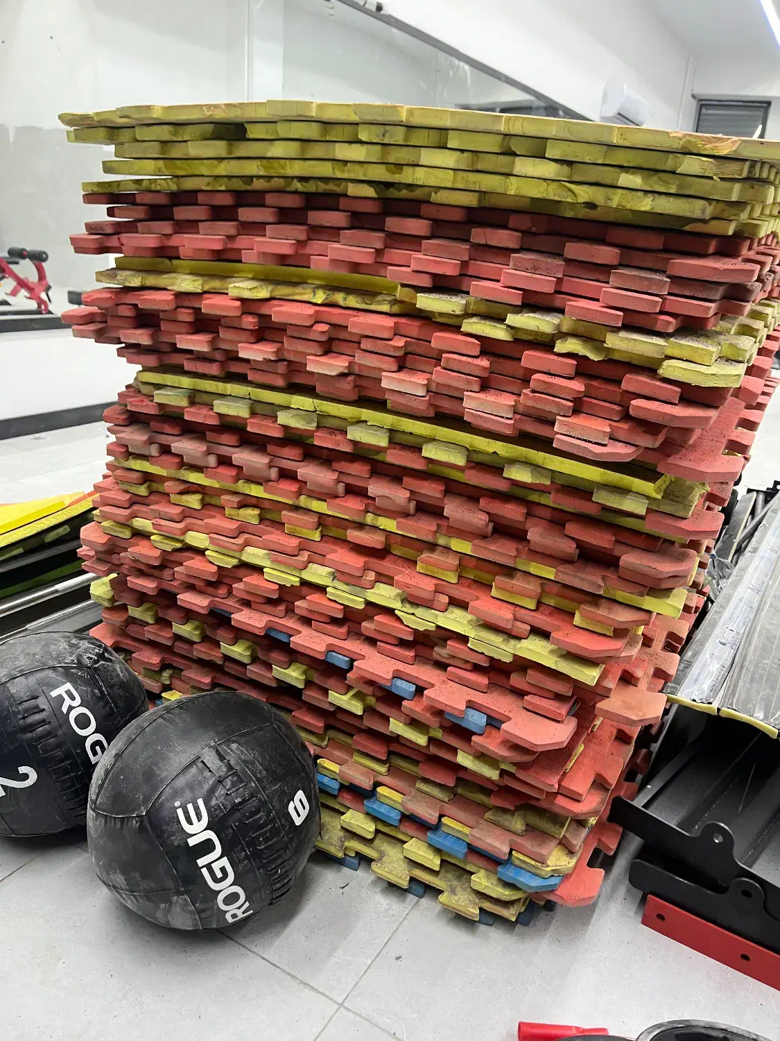 تاتامی ۲ سانتی ۵۰ عدد سالم ۱۰ عدد ناسالم|تجهیزات ورزشی|اصفهان, خانه اصفهان|دیوار