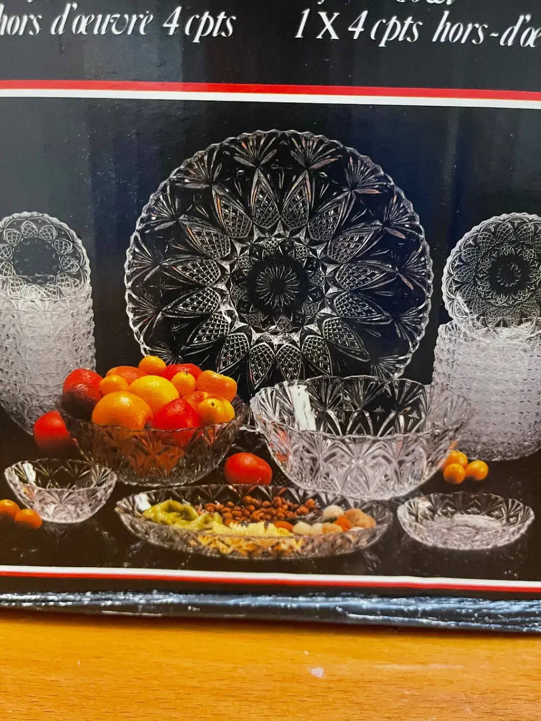 سرویس ۲۸ پارچه ( اصل فرانسه )|ظروف سرو و پذیرایی|تهران, نیروی هوایی (پیروزی)|دیوار