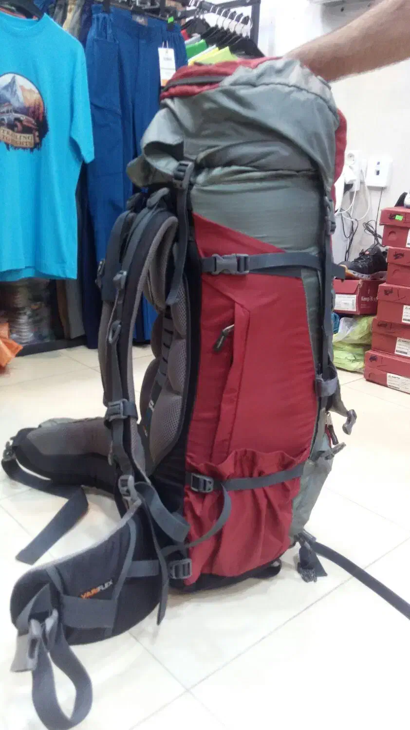 کوله پشتی حرفه ای سالم درحدنو دیوتر|کوهنوردی و کمپینگ|لاهیجان, گلستان|دیوار