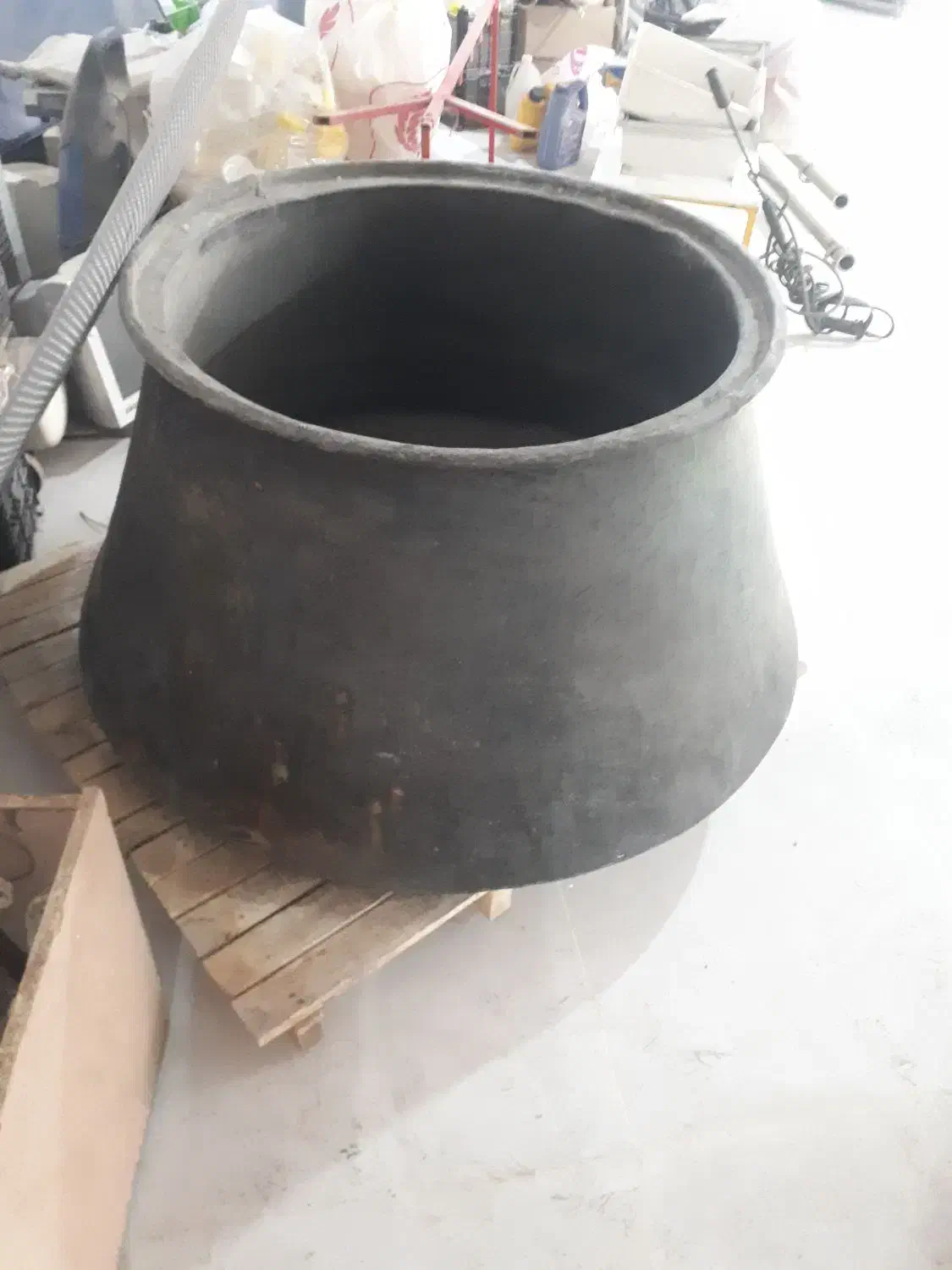 دیگ مسی بزرگ|ظروف پختوپز|زاهدان, |دیوار