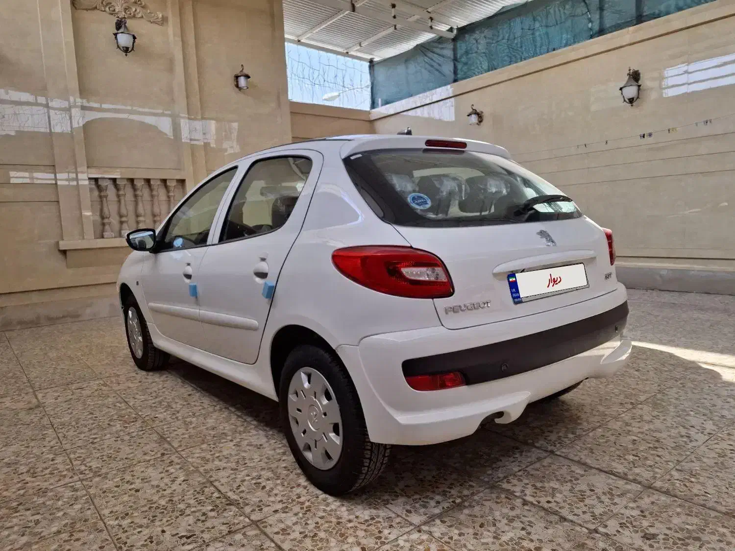 پژو۲۰۷ پلاس سقف شیشه ای صفر کیلومتر|خودرو سواری و وانت|شوشتر, |دیوار