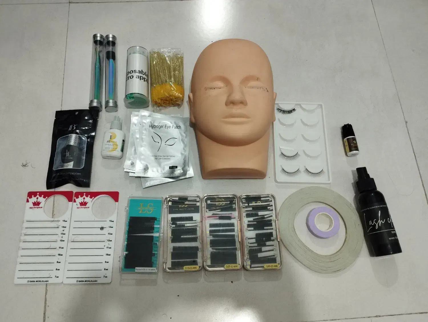 تخفیف وسایل اکستنشن مژه|آرایشی، بهداشتی، درمانی|شیراز, تندگویان|دیوار