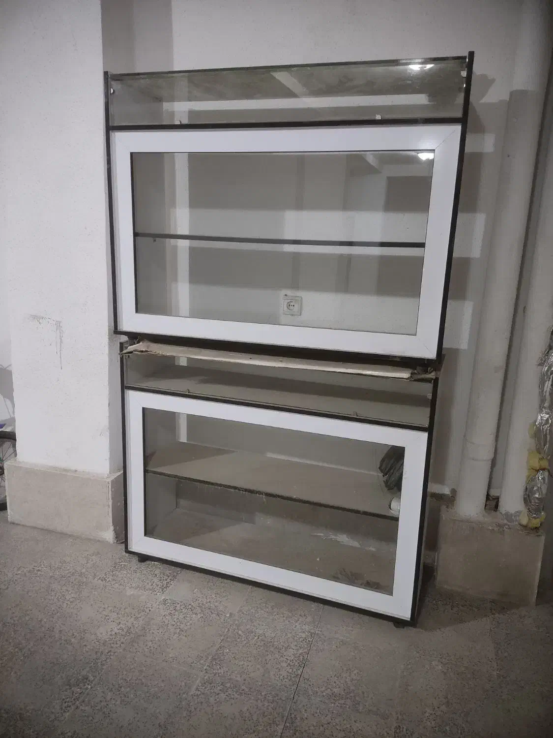 ویترین|فروشگاه و مغازه|پردیس, فاز ۸|دیوار