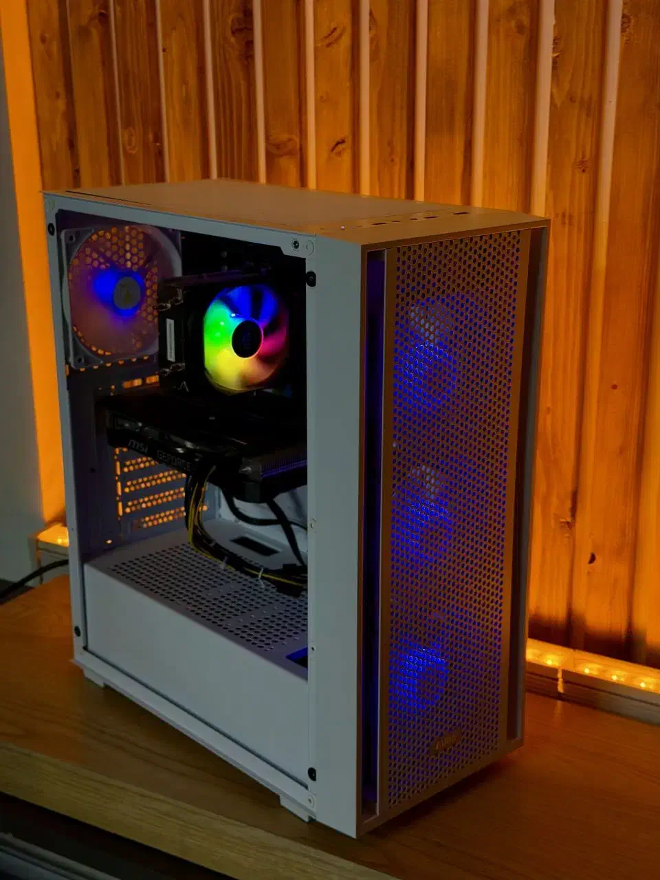 کیس گیمینگ با هشت گیگ گرافیک/ اقساطی 3.5%|رایانه رومیزی|تبریز, |دیوار