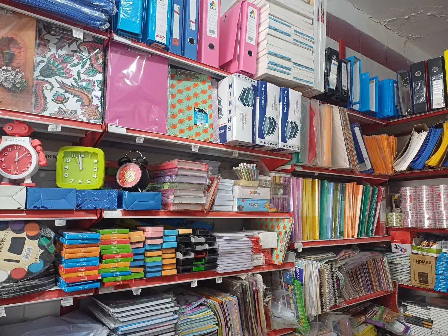 نوشت افزار سینایی چهاراه صاحبالزمان خیابان عمران|لوازم التحریر|دوگنبدان, |دیوار