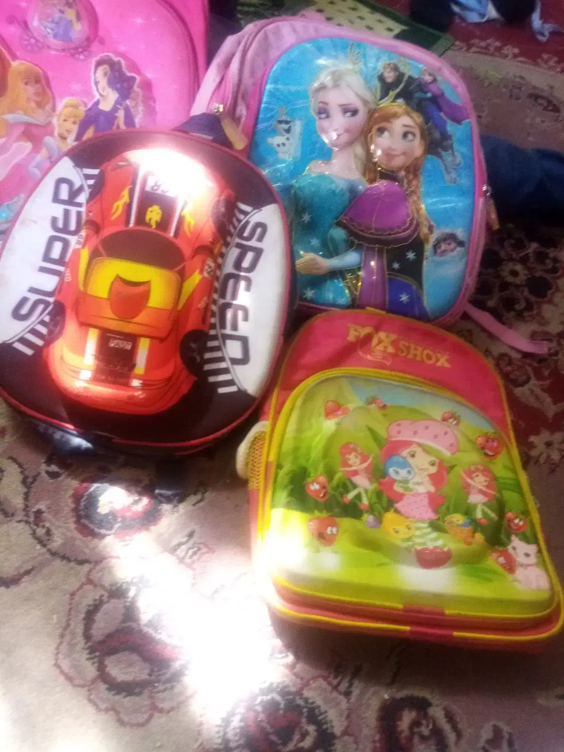 کیف مدرسه درحد|کیف، کفش، کمربند|سبزوار, بیهق شرقی|دیوار