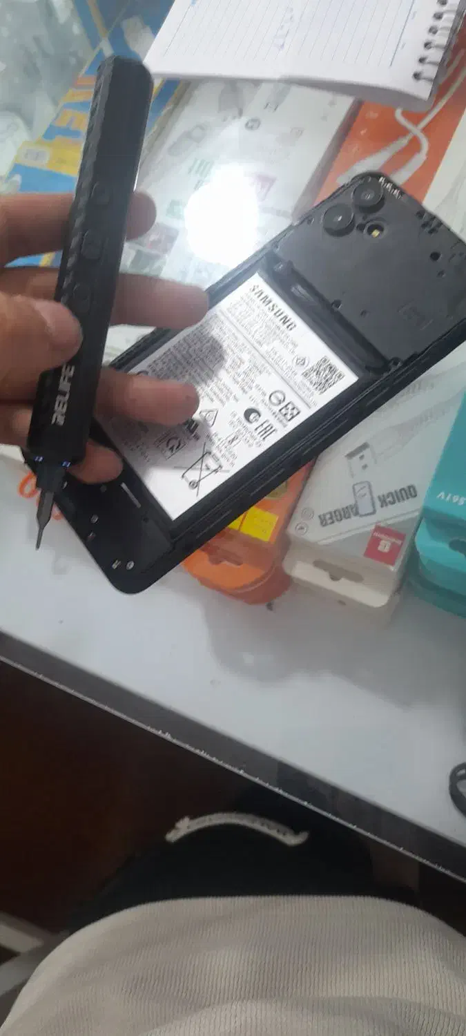 تعمیرکار حرفه ای موبایل|خدمات پیشه و مهارت|بندر ترکمن, |دیوار