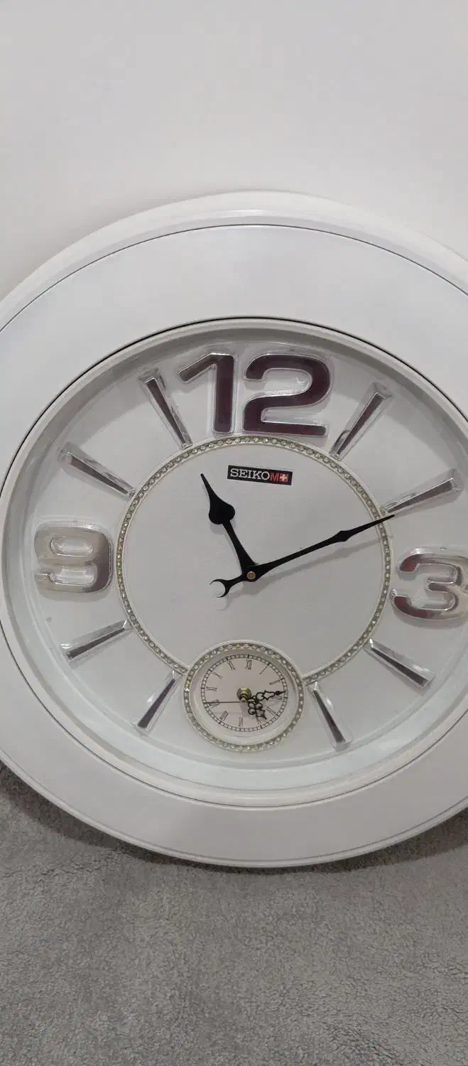 ساعت سفید تمیز|ساعت دیواری و تزئینی|پیرانشهر, |دیوار