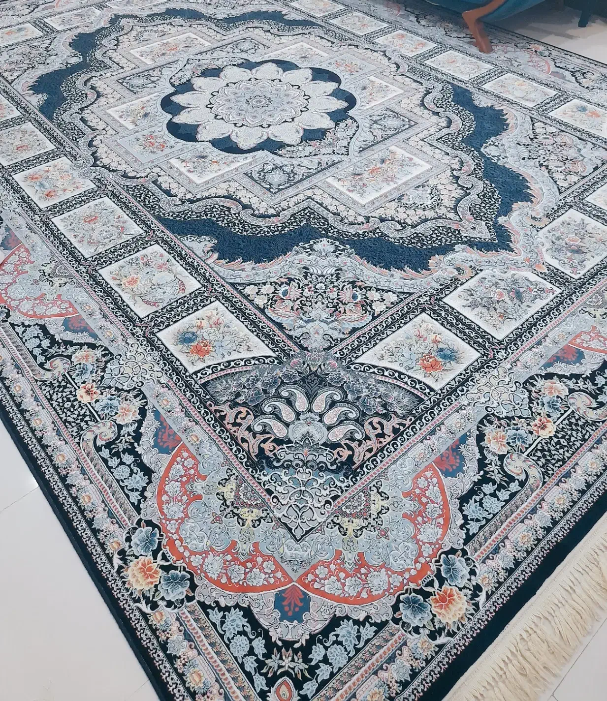 فرش ۱۲ متری|فرش|بیرجند, |دیوار