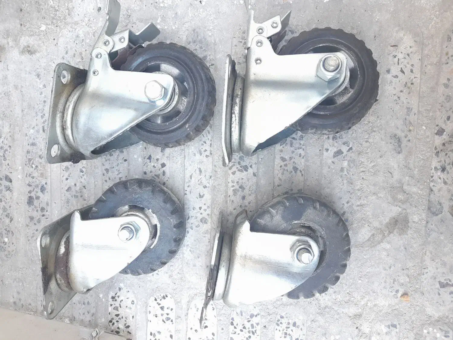 چرخ|ابزارآلات|گرگان, |دیوار