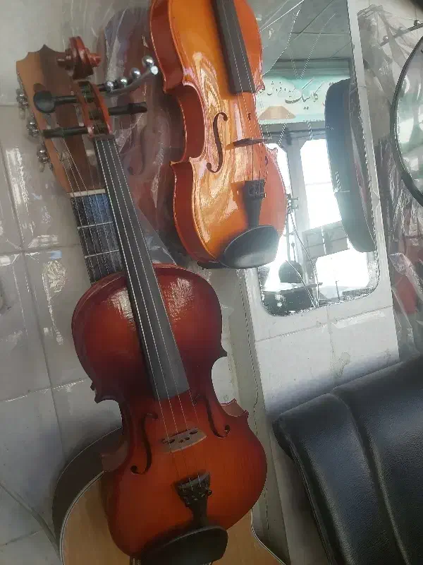 و.یلن|ویولن|جهرم, |دیوار