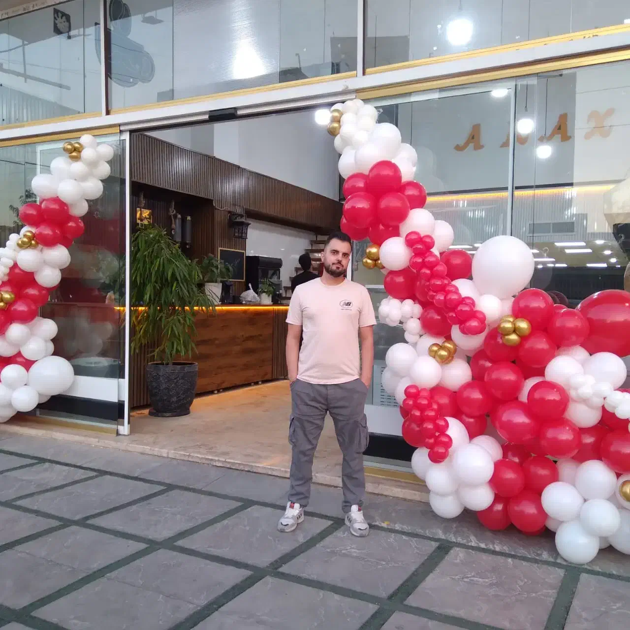 بادکنک آرایی گل آرایی میوه آرایی یلدایی|خدمات پذیرایی، مراسم|فردیس, فردیس|دیوار