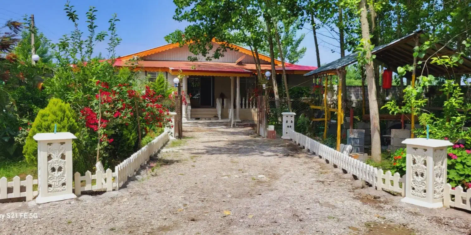 اجاره روزانه باغ ویلا ۵۰۰۰ متری دربست/ جاده فومن|اجارهٔ کوتاهمدت ویلا و باغ|رشت, پسیخان|دیوار