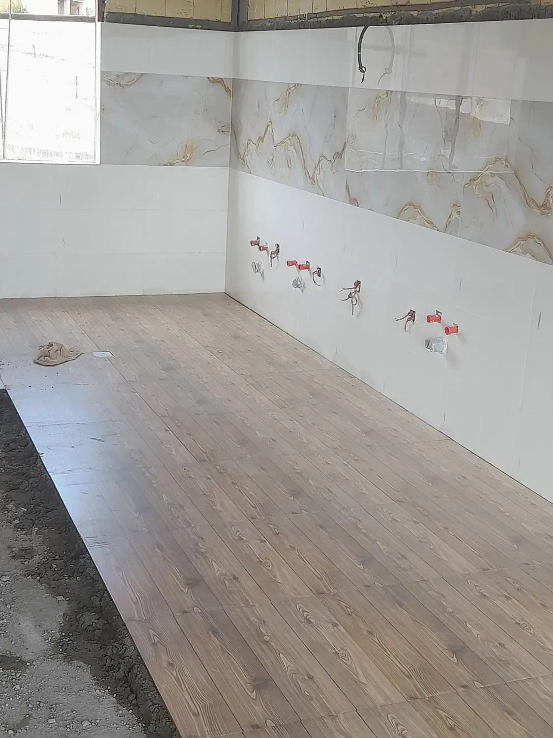 سیمان کاری وکاشی کاری دردیلمان وحومه|خدمات پیشه و مهارت|دیلمان, |دیوار