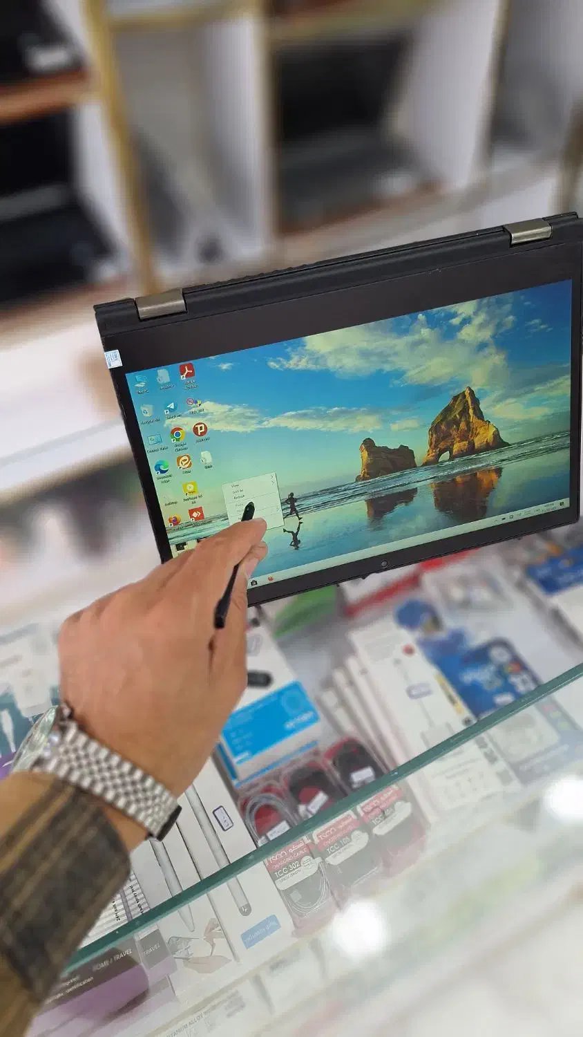 لپ تاپ لنوو یوگا نسل ۱۰ تاچ با قلم|رایانه همراه|شهرکرد, |دیوار