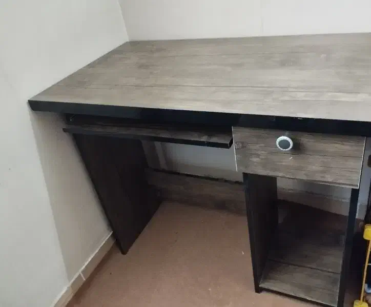 میز کامپیوتر و بوفه|میز تحریر و کامپیوتر|اسلامشهر, شهرک مفیدی|دیوار