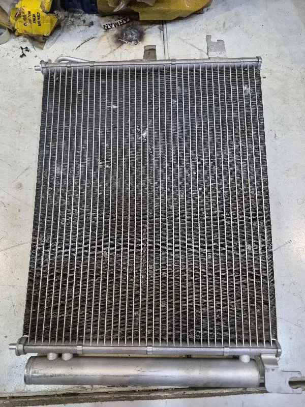 رادیات کولر ورنا هیوندا|قطعات یدکی و لوازم جانبی|اصفهان, جلالیه|دیوار