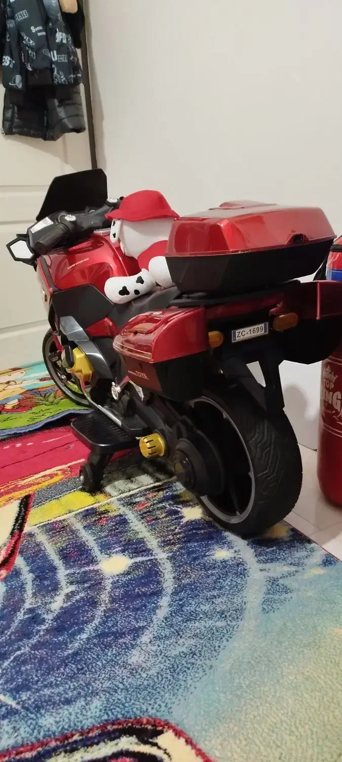 موتور شارژی در حد نو|اسباببازی بچه|مراغه, |دیوار