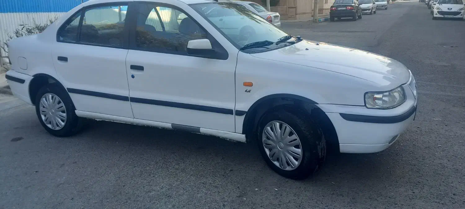 سمند LX مدل ۹۵ بیرنگ و کم کارکرد|خودرو سواری و وانت|تهران, گلستان (شهرک راه آهن)|دیوار