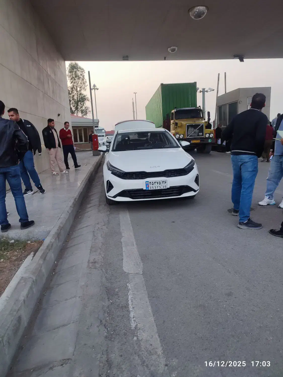 2025|خودرو سواری و وانت|اهواز, کوی پلیس|دیوار