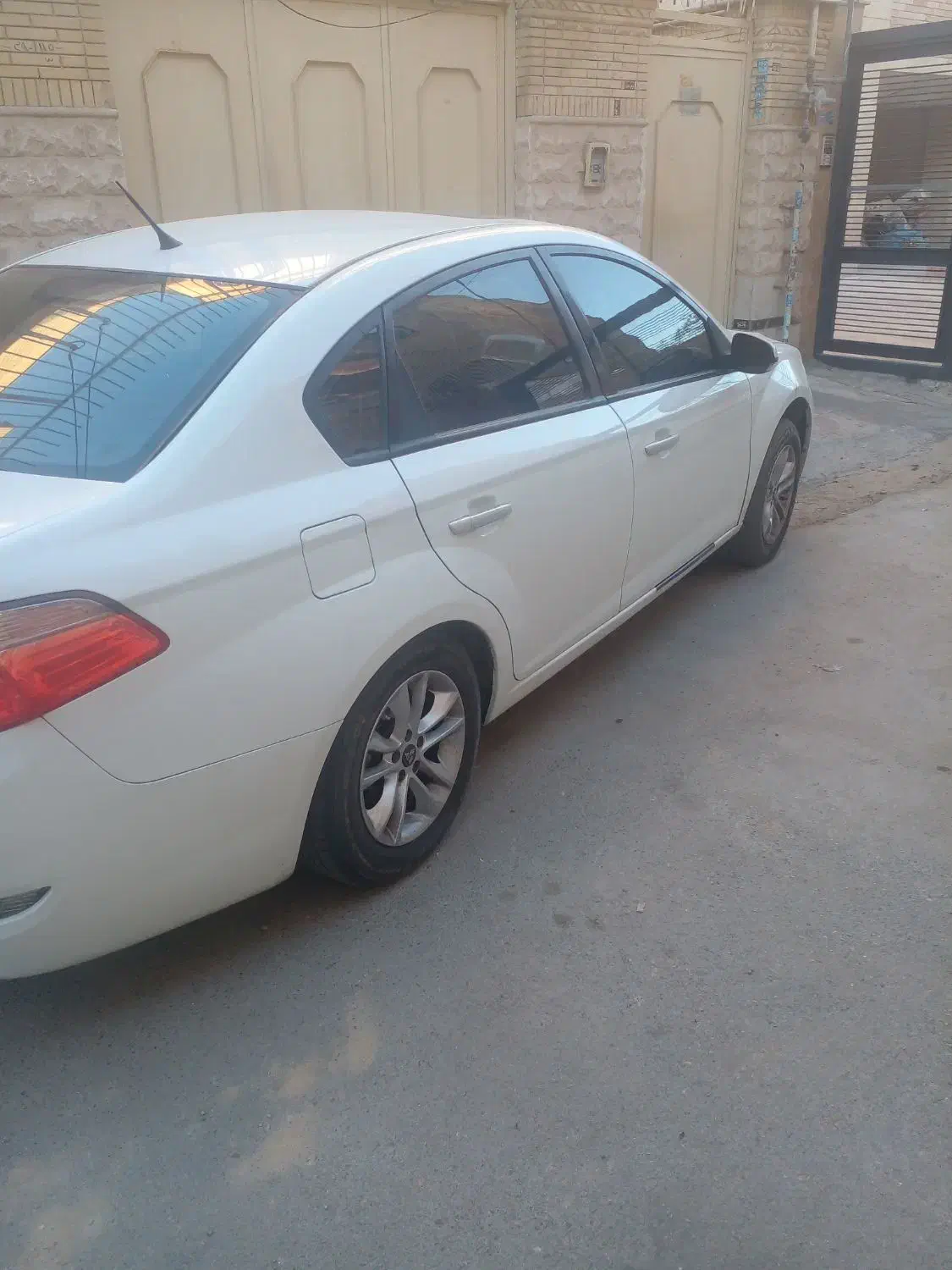 برلیانس h330موتور بزرگ|خودرو سواری و وانت|شیراز, بریجستون|دیوار