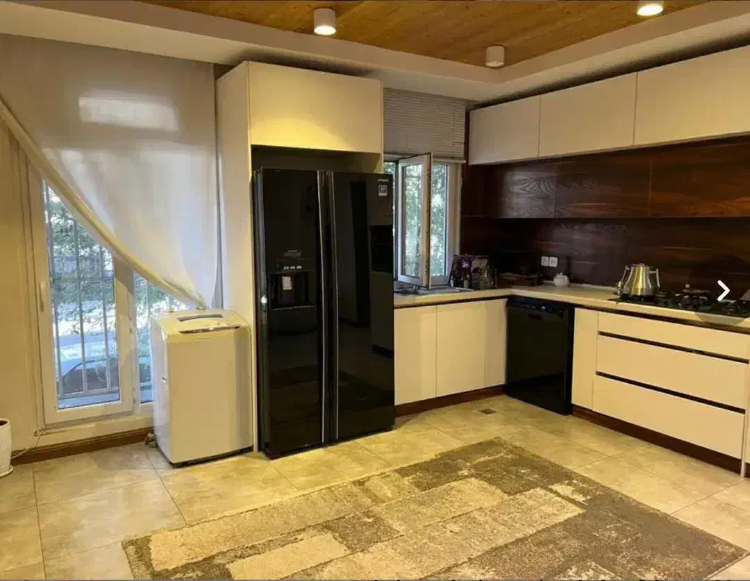 فلکه اول تهرانپارس غربی ها