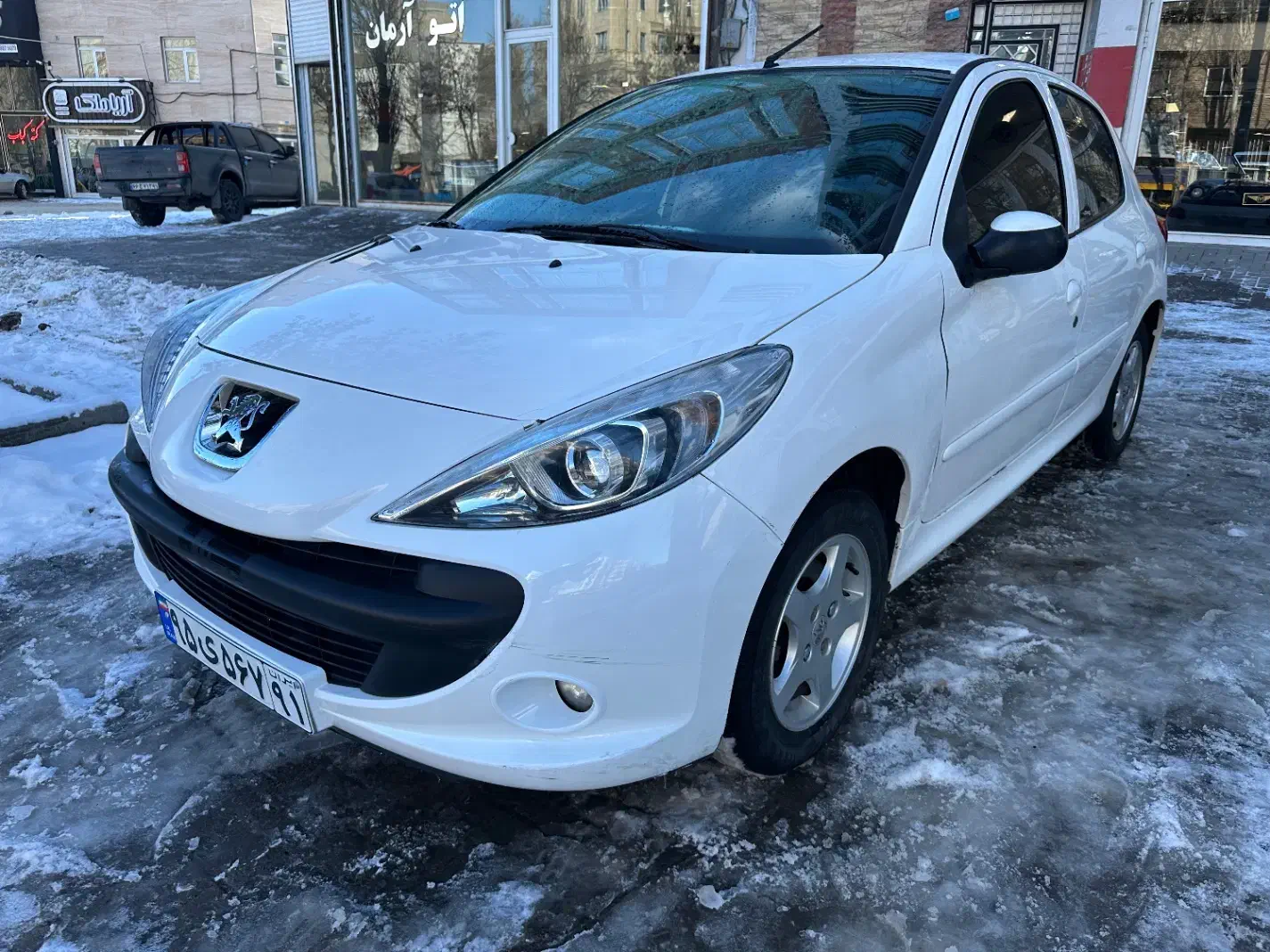 پژو ۲۰۷ دنده مدل ۱۳۹۰|خودرو سواری و وانت|اردبیل, |دیوار