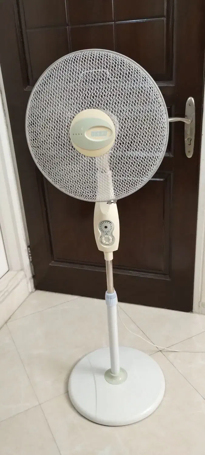 پنکه|پنکه و تصفیه‌کنندهٔ هوا|تهران, نیروی هوایی (پیروزی)|دیوار