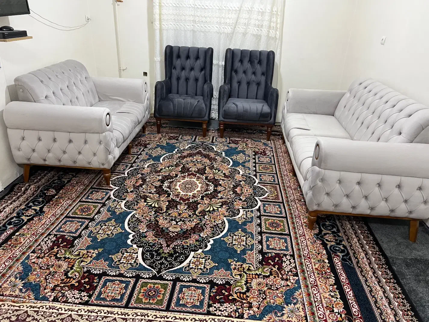 مبل ۷ نفره همراه با گل میز|مبلمان خانگی و میز عسلی|اهواز, نبوت|دیوار