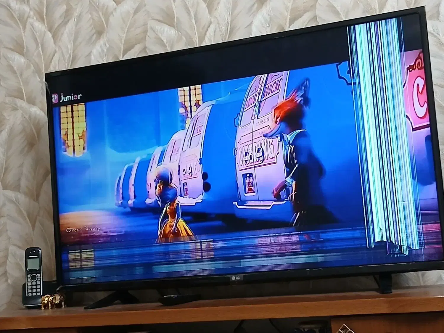 ال جی ۴۹ پنل شکسته|تلویزیون و پروژکتور|تهران, جوادیه|دیوار