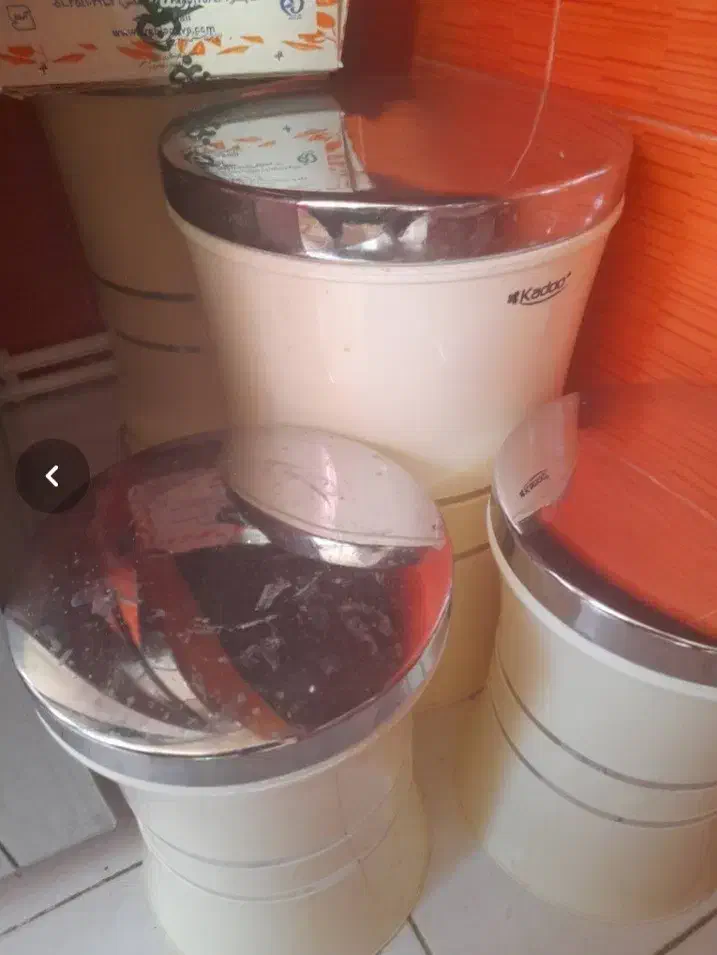 جا حبوباتی|ظروف نگهدارنده، پلاستیکی، یک‌بارمصرف|آشخانه, |دیوار